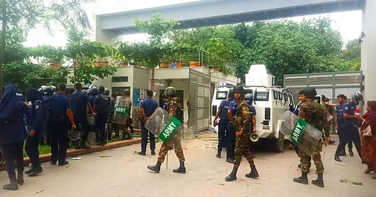 গাজীপুরে শ্রমিকের মৃত্যুতে কারখানায় উত্তেজনা